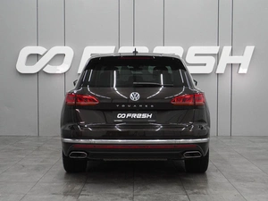 Внедорожник Volkswagen Touareg 2019 года, 5899000 рублей, Воронеж