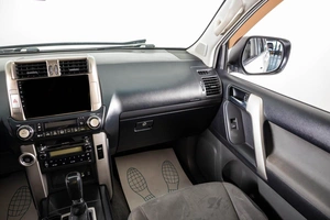 Внедорожник Toyota Land Cruiser Prado 2010 года, 2549000 рублей, Пермь