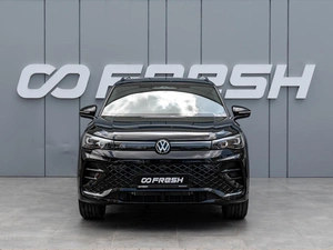 Внедорожник Volkswagen Tiguan L 2026 года, 4849000 рублей, Краснодар