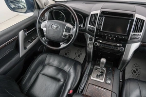 Внедорожник Toyota Land Cruiser 2012 года, 3799000 рублей, Красноярск