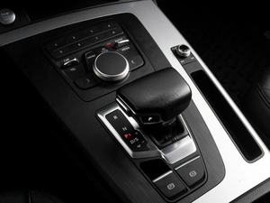 Внедорожник Audi Q5 2020 года, 3255000 рублей, Тюмень