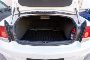 Седан Opel Astra 2011 года, 729000 рублей, Саратов