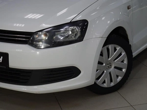 Седан Volkswagen Polo 2014 года, 1050111 рублей, Тверь