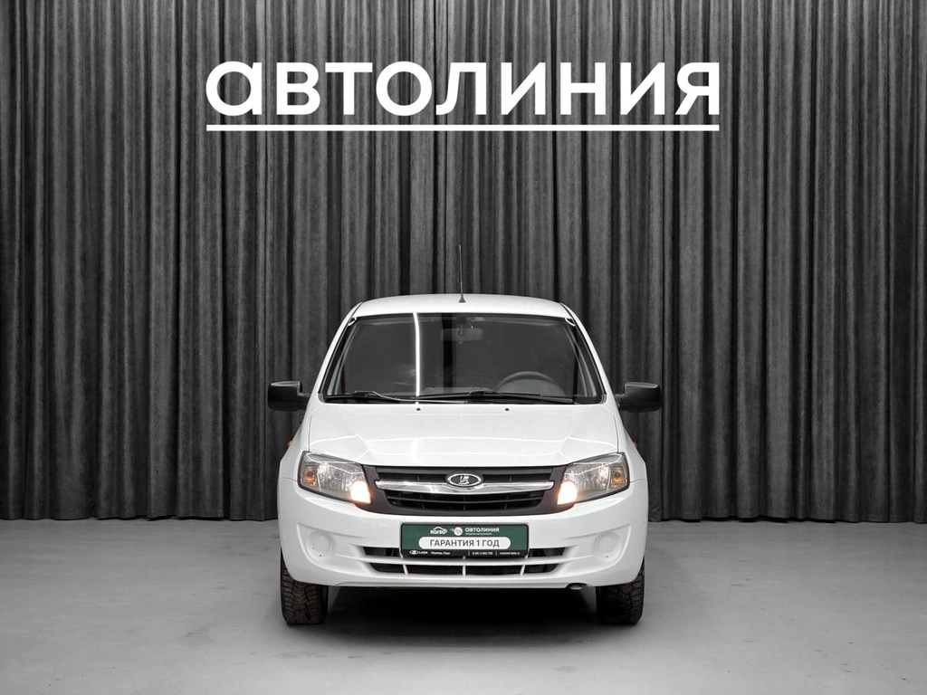 Седан ВАЗ (LADA) Granta 2013 года, 530000 рублей, Красноярск