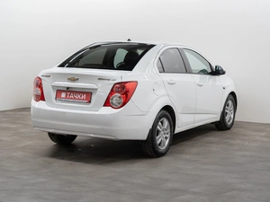 Седан Chevrolet Aveo 2013 года, 710000 рублей, Красноярск