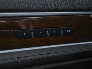 Внедорожник Volkswagen Touareg 2016 года, 2759000 рублей, Ставрополь