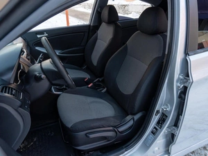 Седан Hyundai Solaris 2013 года, 719000 рублей, Саратов