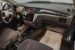 Седан Mitsubishi Lancer 2004 года, 299000 рублей, Челябинск