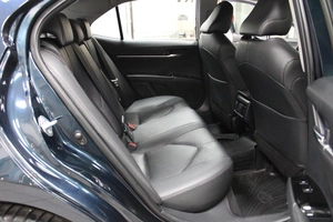 Седан Toyota Camry 2018 года, 2650000 рублей, Красноярск