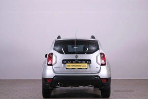 Внедорожник Renault Duster 2019 года, 1619000 рублей, Омск