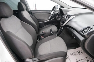 Седан Hyundai Solaris 2011 года, 699000 рублей, Красноярск