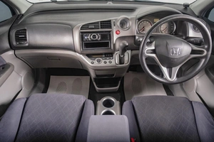Минивэн Honda Stream 2011 года, 1099000 рублей, Томск