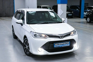Универсал Toyota Corolla Fielder 2016 года, 1148000 рублей, Солонцы