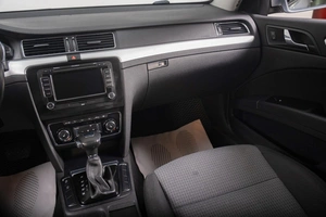 Лифтбек Skoda Superb 2012 года, 1049000 рублей, Томск