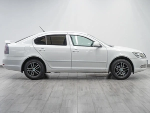Лифтбек Skoda Octavia 2011 года, 829000 рублей, Саратов