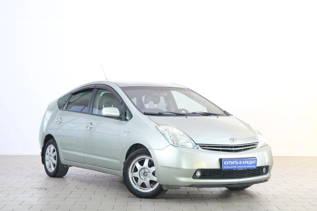 Лифтбек Toyota Prius 2008 года, 689000 рублей, Омск