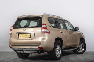 Внедорожник Toyota Land Cruiser Prado 2010 года, 2799000 рублей, Томск