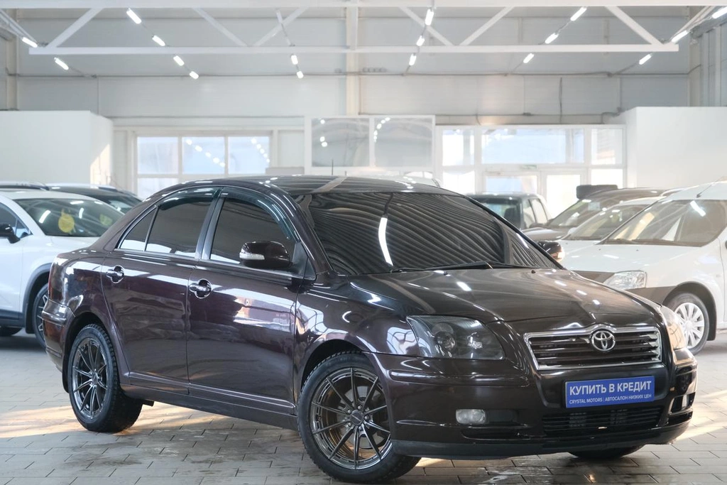 Седан Toyota Avensis 2007 года, 869000 рублей, Омск