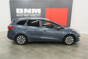 Хэтчбек Kia Ceed 2016 года, 1200000 рублей, Курск