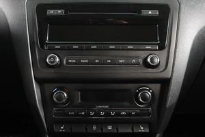 Лифтбек Skoda Rapid 2015 года, 999000 рублей, Пермь