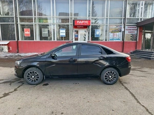 Седан ВАЗ (LADA) Vesta 2016 года, 720000 рублей, Красноярск