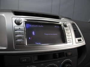 Пикап Toyota Hilux 2013 года, 2150000 рублей, Омск
