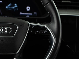 Внедорожник Audi e-tron 2020 года, 4357077 рублей, Москва