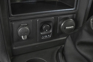 Внедорожник Chevrolet Niva 2017 года, 879000 рублей, Кемерово