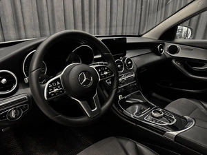 Седан Mercedes-benz C-класс 2019 года, 2390000 рублей, Красноярск