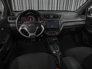 Хетчбэк Kia Rio 2015 года, 1040111 рублей, Ставрополь