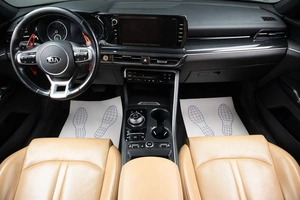 Седан Kia K5 2020 года, 2389000 рублей, Оренбург