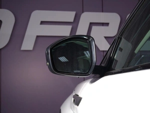 Внедорожник Land Rover Range Rover Evoque 2015 года, 2099777 рублей, Тверь