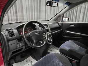 Минивэн Honda Stream 2002 года, 635000 рублей, Красноярск