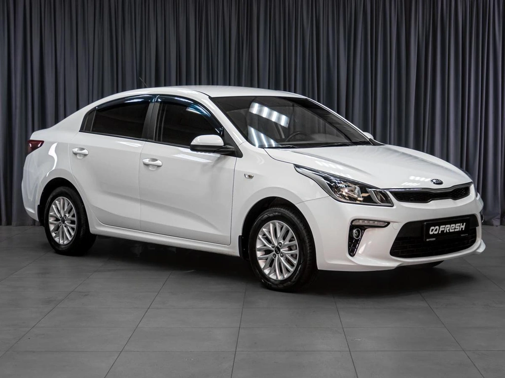 Седан Kia Rio 2017 года, 1299000 рублей, Тюмень