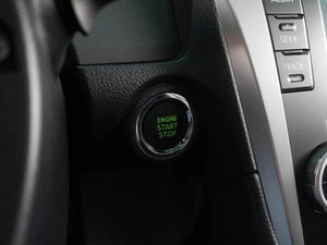 Седан Toyota Camry 2013 года, 2750000 рублей, Тюмень