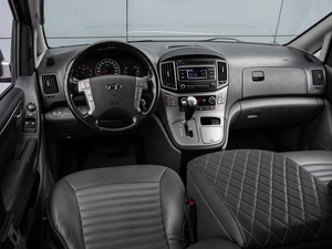 Минивэн Hyundai H-1 2017 года, 2650000 рублей, Краснодар