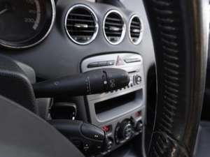 Хетчбэк Peugeot 308 2011 года, 449000 рублей, Саратов