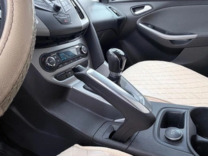 Седан Ford Focus 2013 года, 1095000 рублей, Орёл