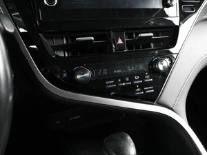Седан Toyota Camry 2021 года, 3240000 рублей, Ростов-на-Дону