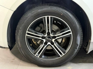 Седан Chevrolet Cruze 2011 года, 747000 рублей, Красноярск