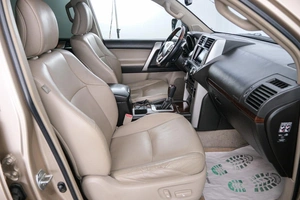 Внедорожник Toyota Land Cruiser Prado 2010 года, 3299000 рублей, Красноярск