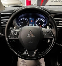 Внедорожник Mitsubishi Outlander 2015 года, 1667000 рублей, Красноярск