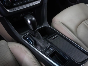 Седан Hyundai Sonata 2018 года, 1999000 рублей, Тюмень