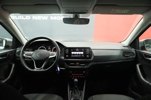 Хэтчбек Volkswagen Polo 2022 года, 1760000 рублей, Курск