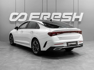 Седан Kia K5 2022 года, 3000000 рублей, Тюмень