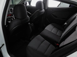 Седан Kia Optima 2015 года, 1325000 рублей, Воронеж