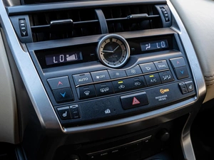 Внедорожник Lexus NX 2016 года, 2799000 рублей, Краснодар