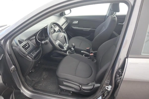 Седан Kia Rio 2015 года, 850000 рублей, Орёл