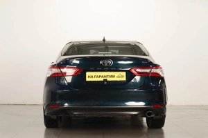 Седан Toyota Camry 2020 года, 2829000 рублей, Челябинск