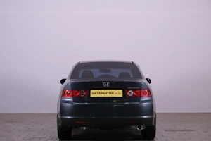 Седан Honda Accord 2006 года, 1059000 рублей, Омск